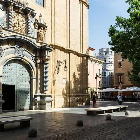 Pasaje De Giles Con Garaje Incluido Saragozza