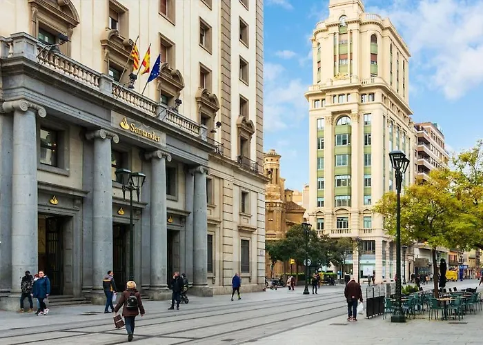 Pasaje De Giles * Zaragoza
